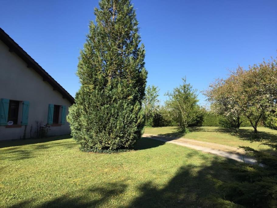 Grande Maison Avec Parc De 6000M2 Pompiey Exteriör bild